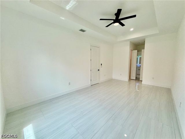 919 Hibiscus AVE, Lehigh Acres, FL 33972