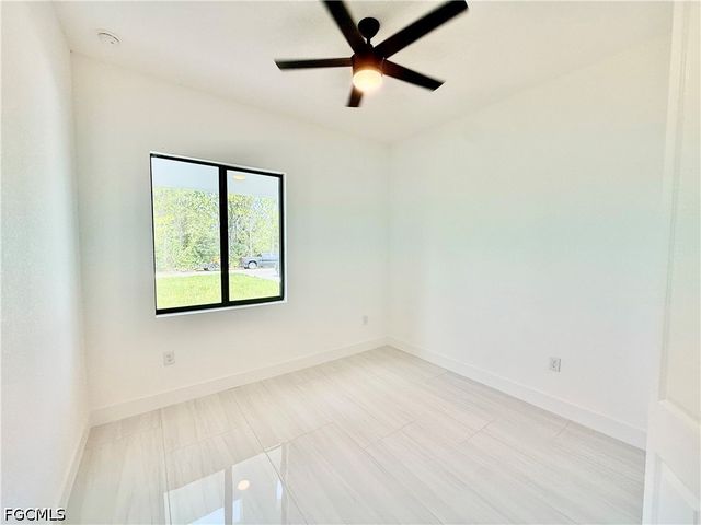 919 Hibiscus AVE, Lehigh Acres, FL 33972