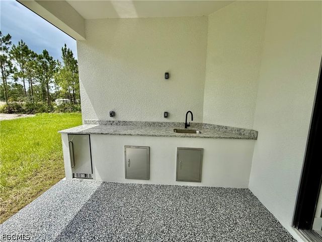 919 Hibiscus AVE, Lehigh Acres, FL 33972