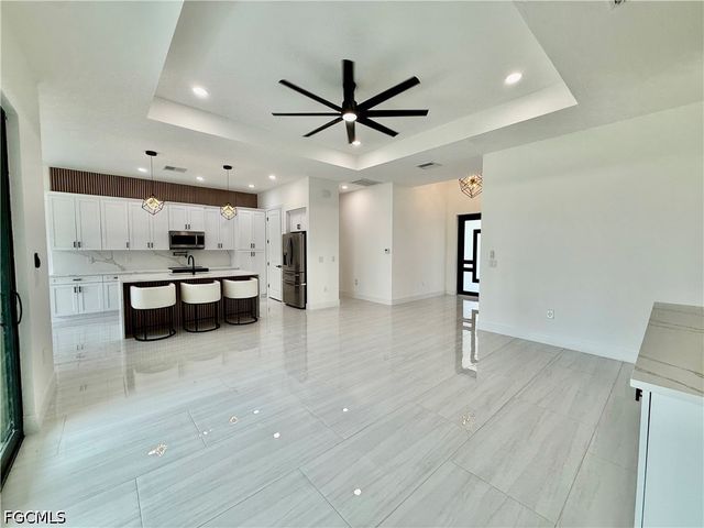 919 Hibiscus AVE, Lehigh Acres, FL 33972
