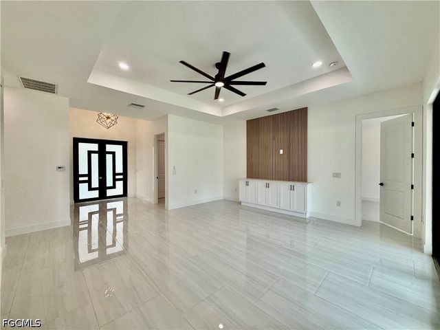 919 Hibiscus AVE, Lehigh Acres, FL 33972