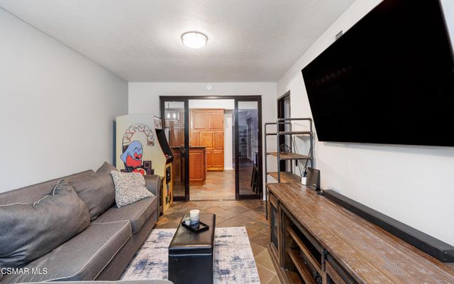 2128 Tremont Avenue, Simi Valley, CA 93063