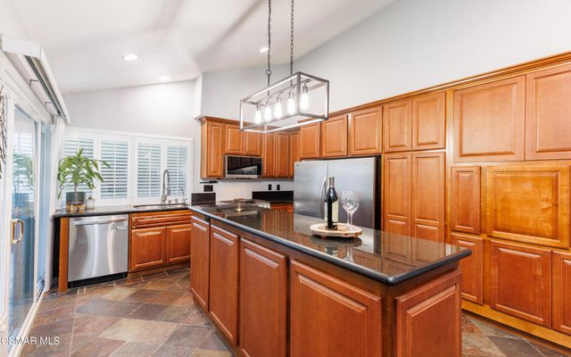 2128 Tremont Avenue, Simi Valley, CA 93063