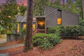 10780 Shagbark Trail, Roswell, GA 30075