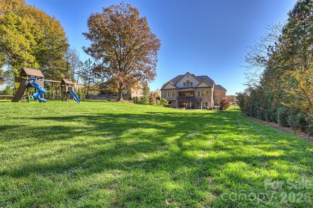 640 Winter Wheat Court, Weddington, NC 28104