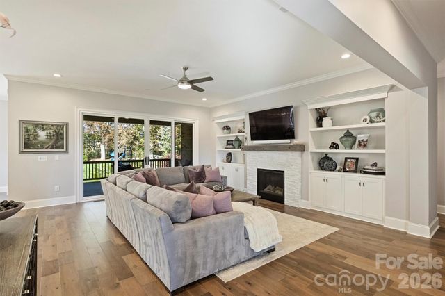 640 Winter Wheat Court, Weddington, NC 28104