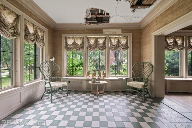 3065 Iroquois Street, Detroit, MI 48214