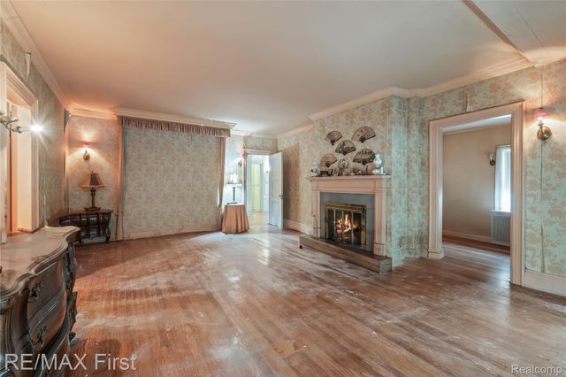 3065 Iroquois Street, Detroit, MI 48214