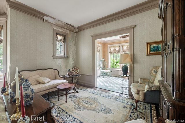 3065 Iroquois Street, Detroit, MI 48214