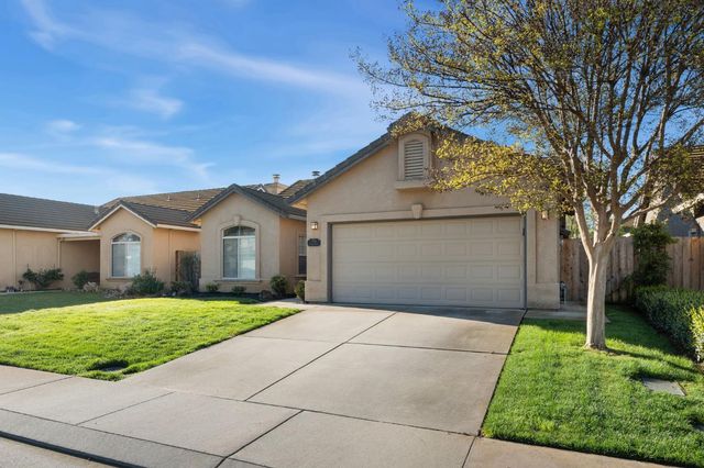 956 Pearwood Cir, Lodi, CA 95242