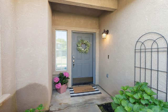 956 Pearwood Cir, Lodi, CA 95242