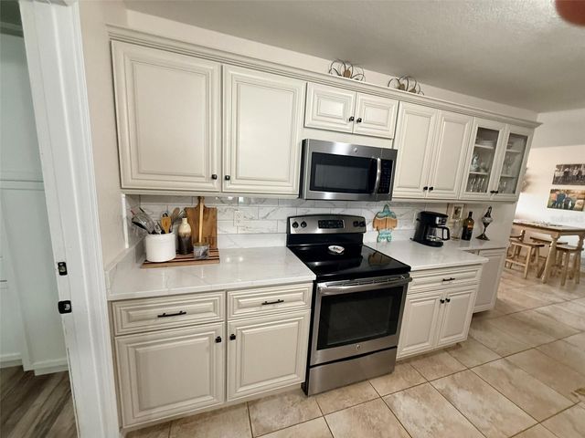 1239 PUNTA NOVA TERRACE, Englewood, FL 34223