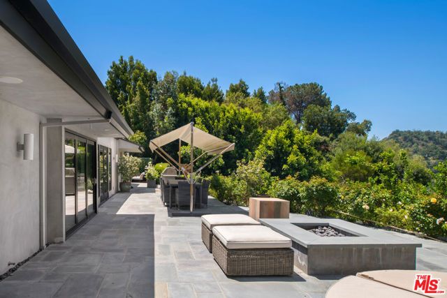 3035 Lake Glen Drive, Beverly Hills, CA 90210