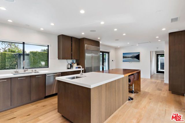 3035 Lake Glen Drive, Beverly Hills, CA 90210