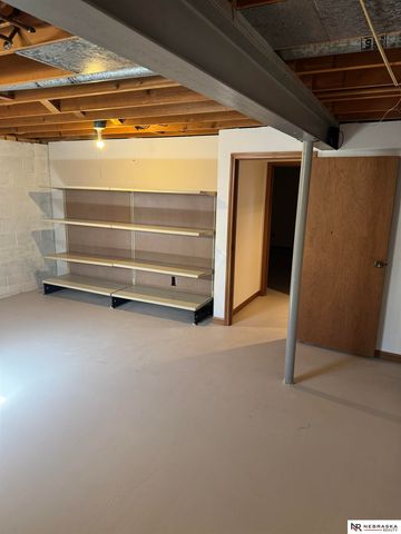 509 Pontiac Drive, Gretna, NE 68028