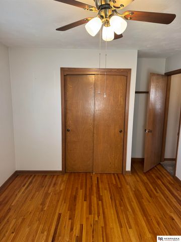 509 Pontiac Drive, Gretna, NE 68028