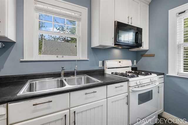 1134 Hoyt Street, Grand Rapids, MI 49507