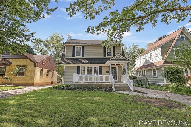 1134 Hoyt Street, Grand Rapids, MI 49507