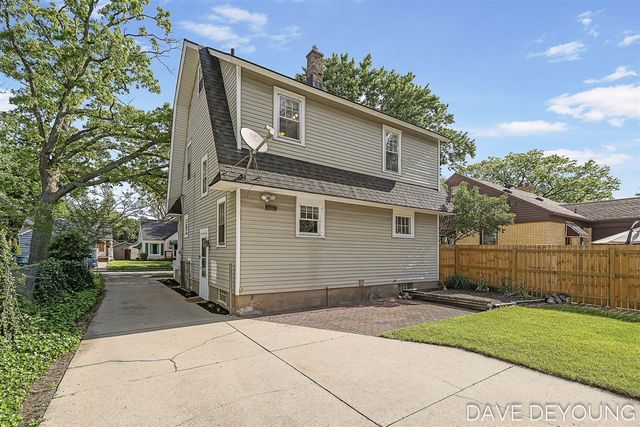 1134 Hoyt Street, Grand Rapids, MI 49507