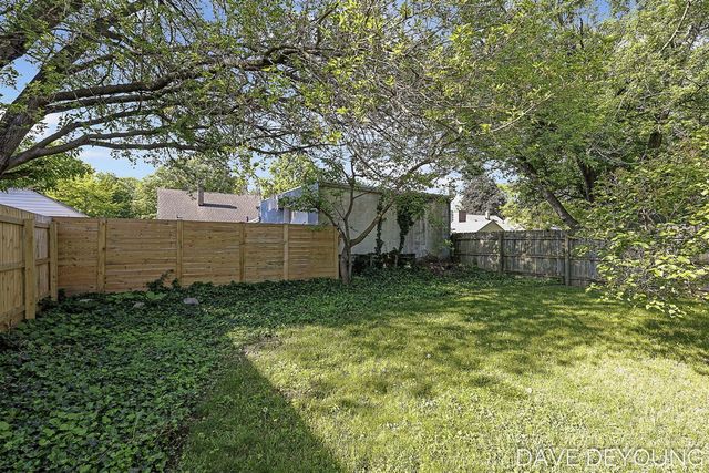 1134 Hoyt Street, Grand Rapids, MI 49507