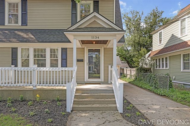 1134 Hoyt Street, Grand Rapids, MI 49507