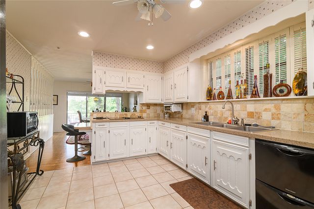 2415 Lakecrest Drive, Shreveport, LA 71109