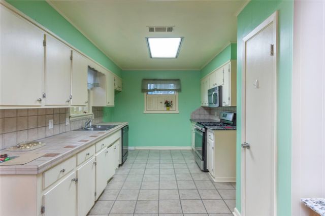 2415 Lakecrest Drive, Shreveport, LA 71109