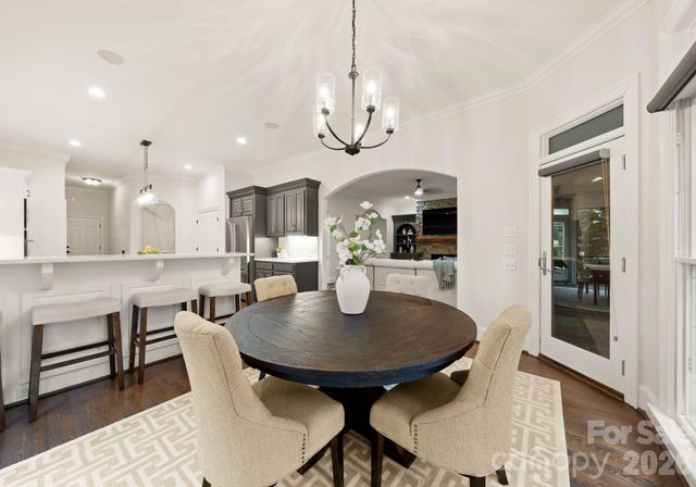 108 Great Point Drive, Mooresville, NC 28117