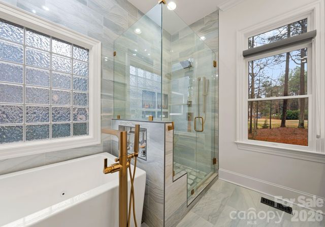 108 Great Point Drive, Mooresville, NC 28117