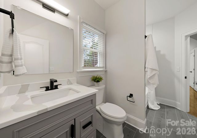 108 Great Point Drive, Mooresville, NC 28117