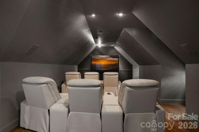 108 Great Point Drive, Mooresville, NC 28117