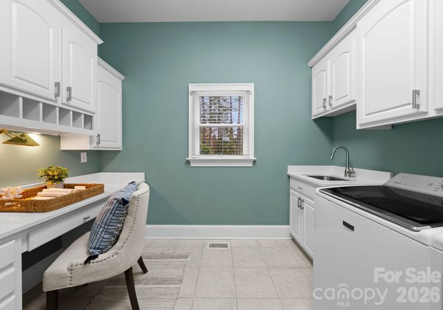 108 Great Point Drive, Mooresville, NC 28117