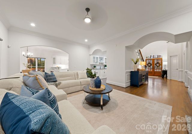 108 Great Point Drive, Mooresville, NC 28117