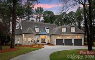 108 Great Point Drive, Mooresville, NC 28117