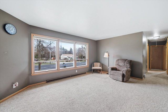 601 S Main STREET, Saukville, WI 53080
