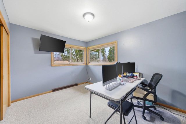 601 S Main STREET, Saukville, WI 53080