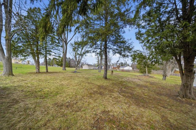 601 S Main STREET, Saukville, WI 53080