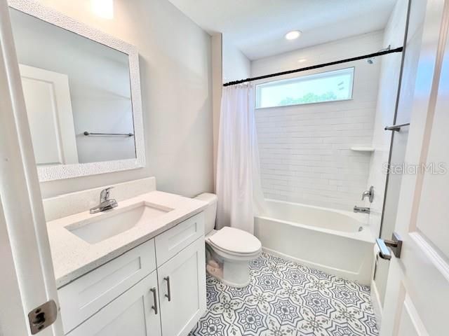 907 RANDALL STREET, Orlando, FL 32805
