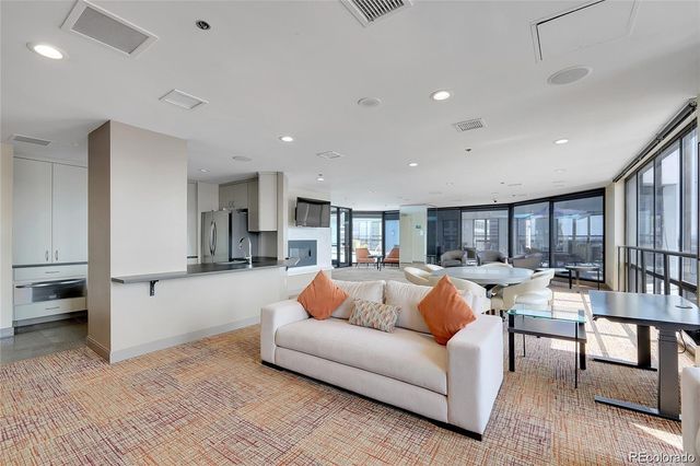 1625 Larimer Street 1007, Denver, CO 80202