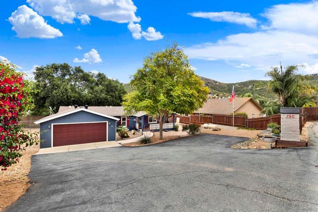 760 Lingel Dr, El Cajon, CA 92019
