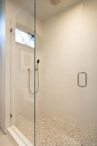 860 Meadowood Ln, St. Helena, CA 94574