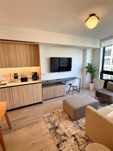 225 N Miami Ave 1604, Miami, FL 33128