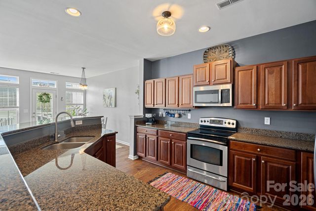 8117 Bridgegate Drive, Huntersville, NC 28078