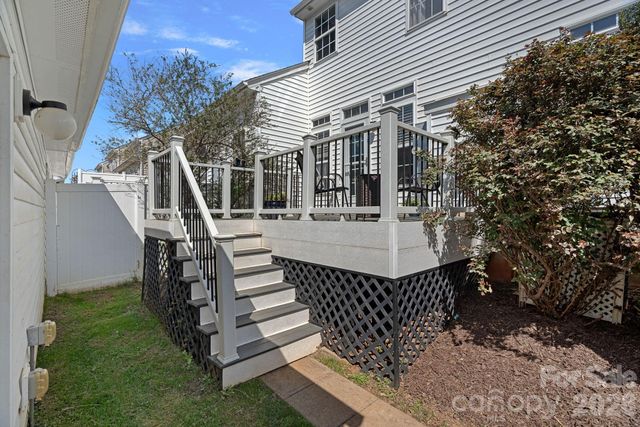 8117 Bridgegate Drive, Huntersville, NC 28078