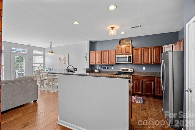 8117 Bridgegate Drive, Huntersville, NC 28078