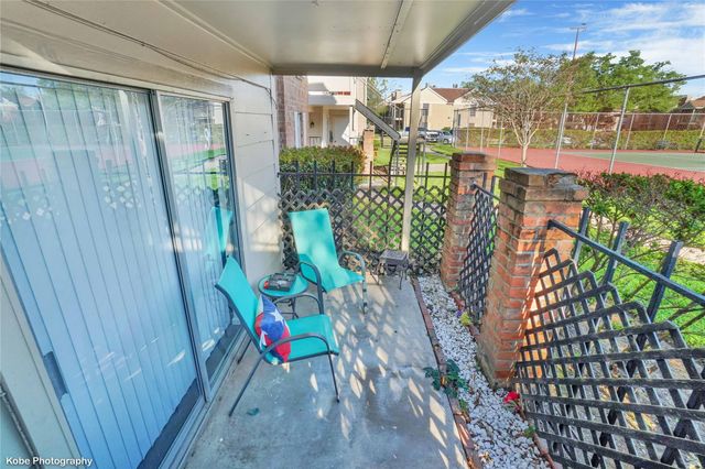 2800 Jeanetta Street 1013, Houston, TX 77063