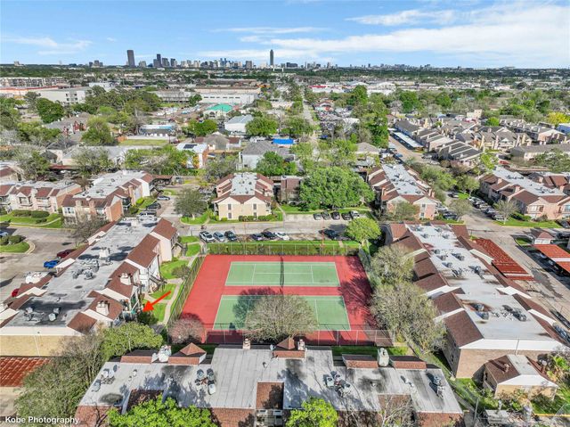 2800 Jeanetta Street 1013, Houston, TX 77063