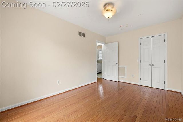 6885 Aeroview Street, West Bloomfield, MI 48324