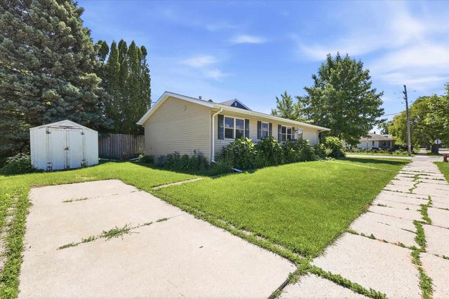 2224 GEELE AVENUE, Sheboygan, WI 53083