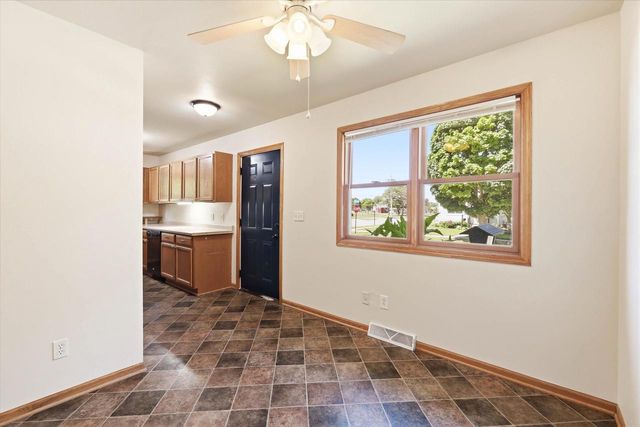 2224 GEELE AVENUE, Sheboygan, WI 53083